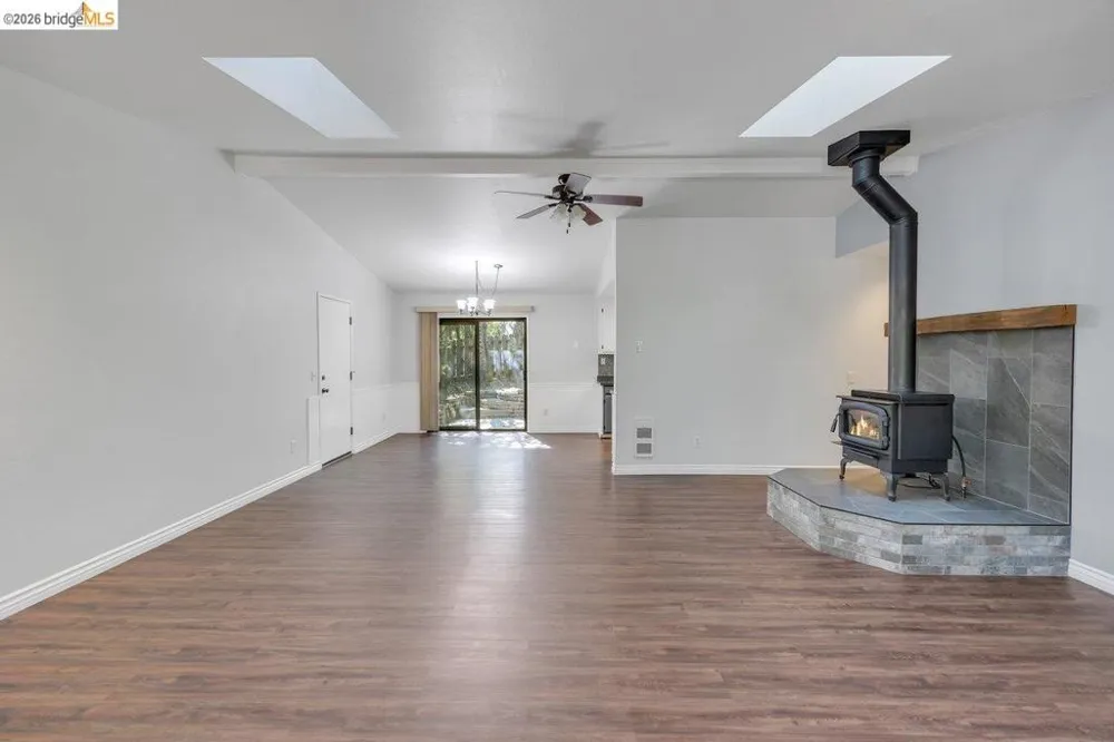22554 Colorado River Dr. S Sonora, CA 95370