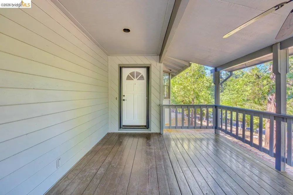 22554 Colorado River Dr. S Sonora, CA 95370