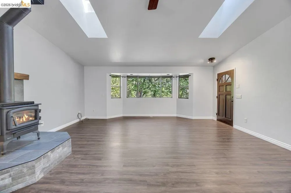 22554 Colorado River Dr. S Sonora, CA 95370