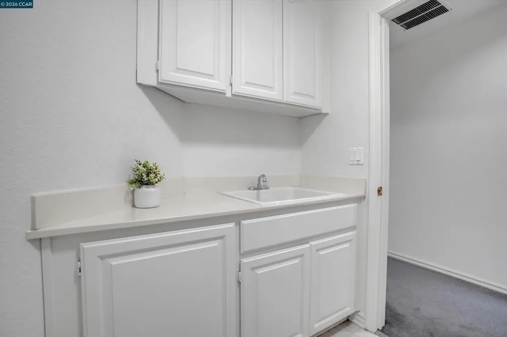 1932 Medicine Mountain Ct Antioch, CA 94531