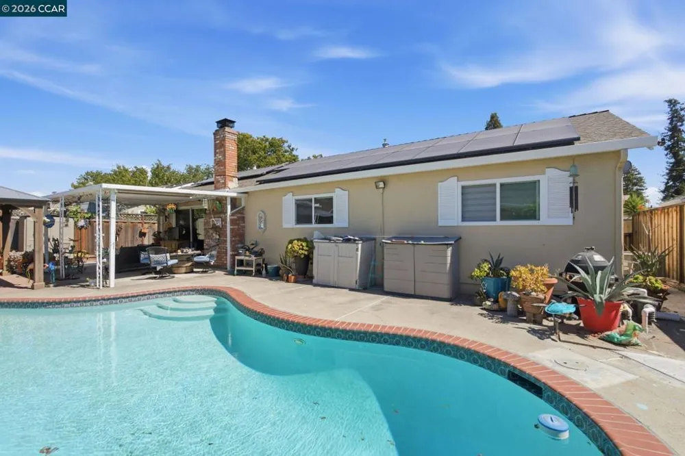 838 Cherokee Dr Livermore, CA 94551