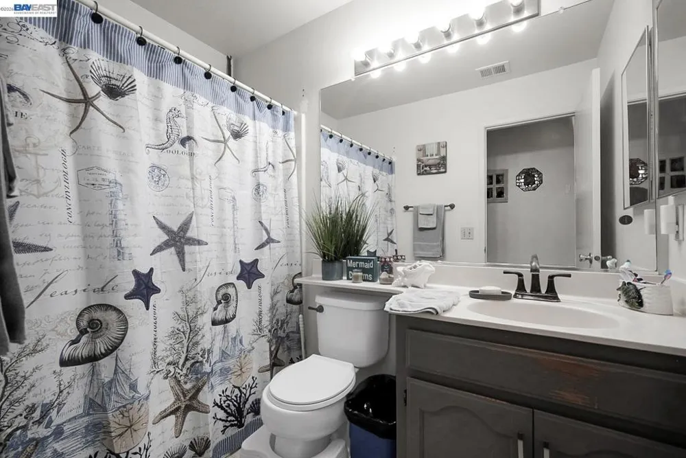 1324 Riverette Dr. Modesto, CA 95351