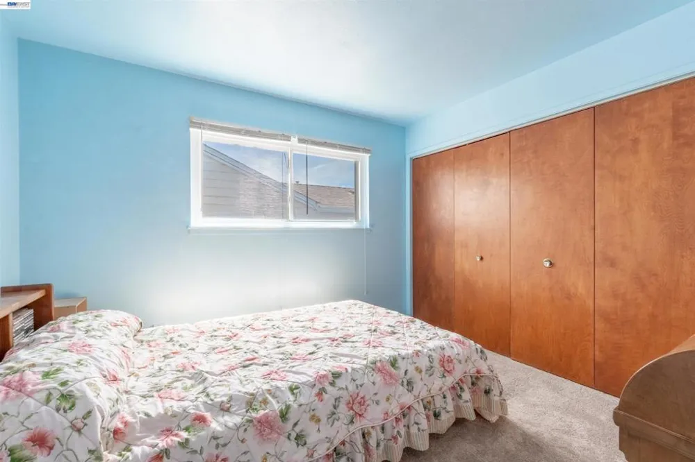 15209 Farnsworth St San Leandro, CA 94579