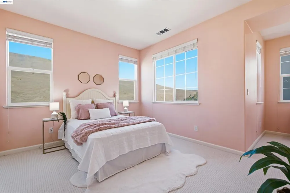 6010 Hillbrook Pl Dublin, CA 94568
