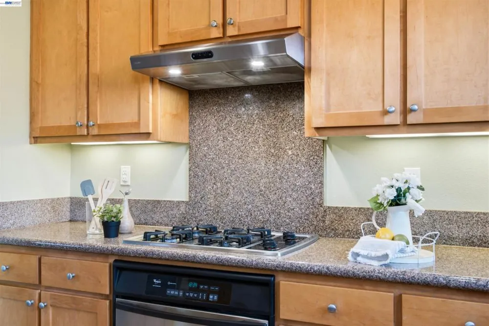 6010 Hillbrook Pl Dublin, CA 94568