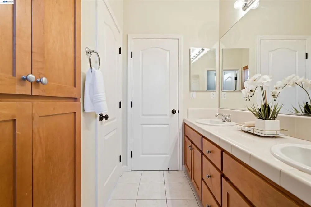 6010 Hillbrook Pl Dublin, CA 94568
