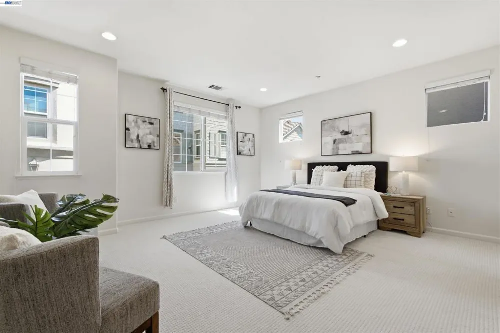 6010 Hillbrook Pl Dublin, CA 94568