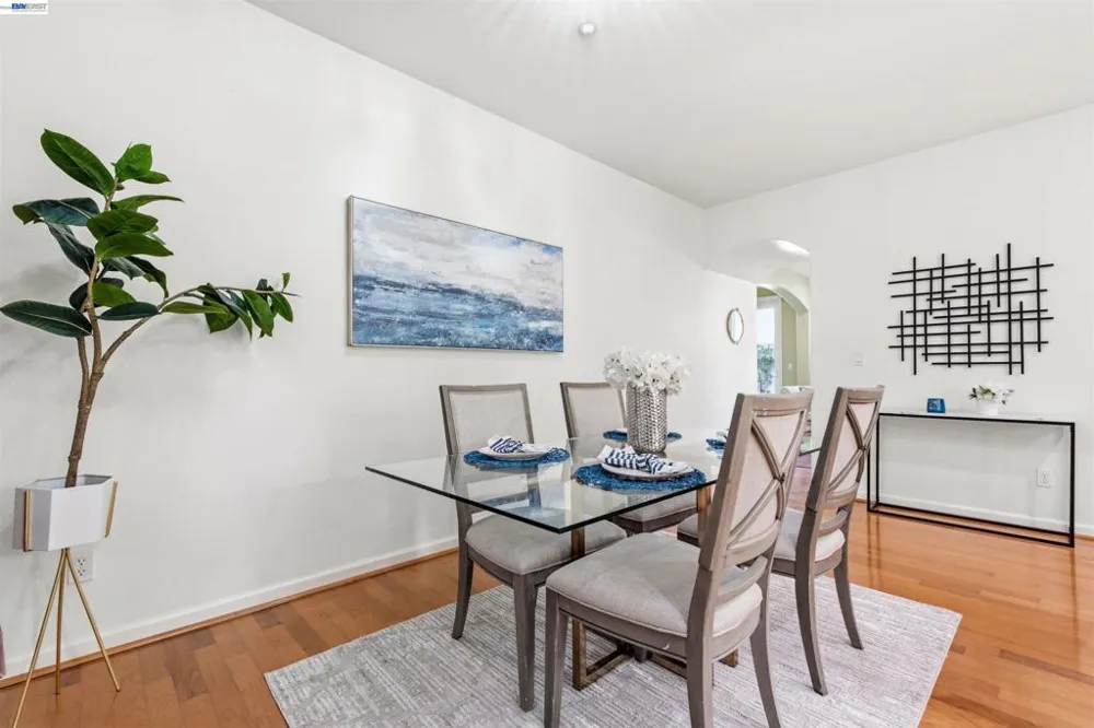 6010 Hillbrook Pl Dublin, CA 94568