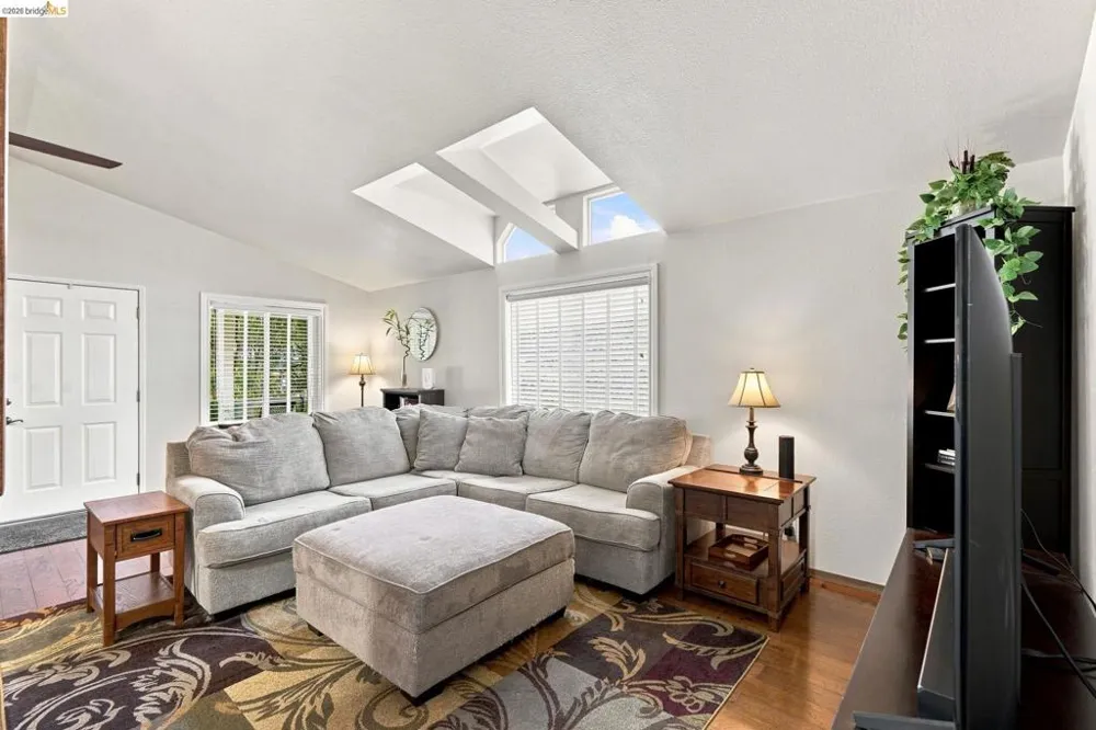 16711 Marsh Creek Rd #17 Clayton, CA 94517