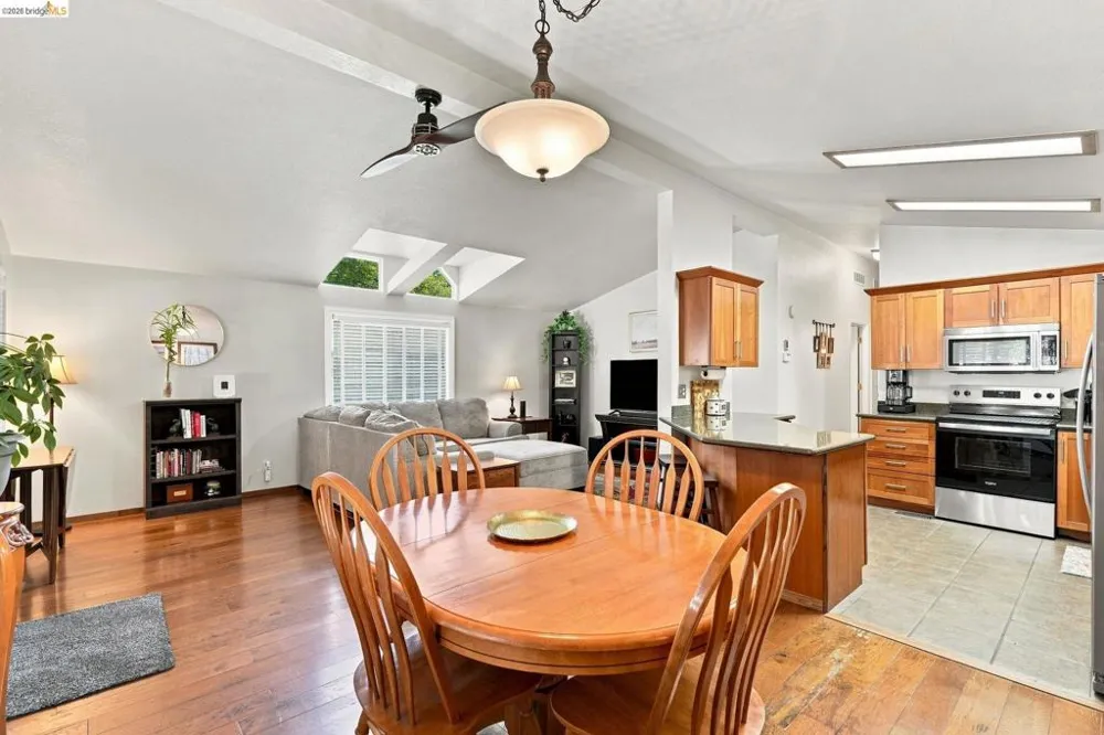 16711 Marsh Creek Rd #17 Clayton, CA 94517