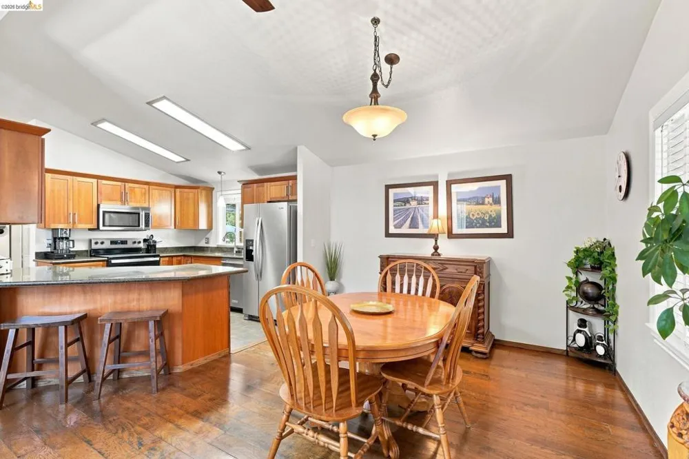 16711 Marsh Creek Rd #17 Clayton, CA 94517