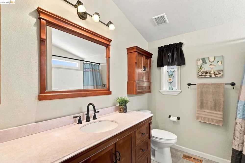 16711 Marsh Creek Rd #17 Clayton, CA 94517