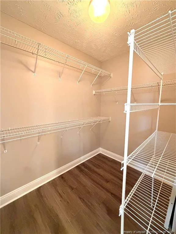 2110 Queen Elizabeth Lane Hope Mills, NC 28348