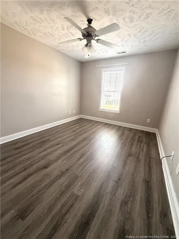 2110 Queen Elizabeth Lane Hope Mills, NC 28348