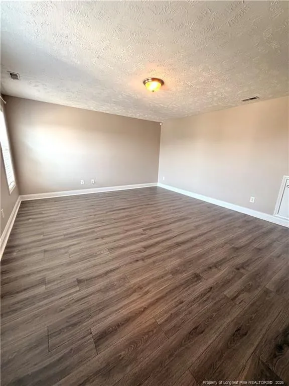 2110 Queen Elizabeth Lane Hope Mills, NC 28348