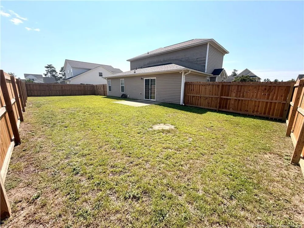 2110 Queen Elizabeth Lane Hope Mills, NC 28348
