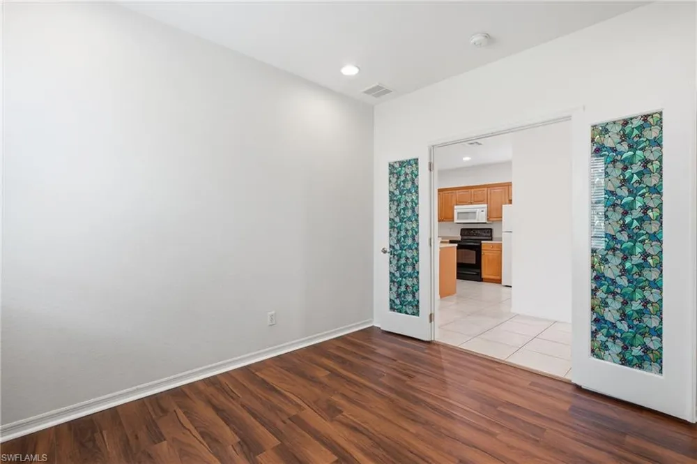 4327 Avian Avenue Fort Myers, FL 33916