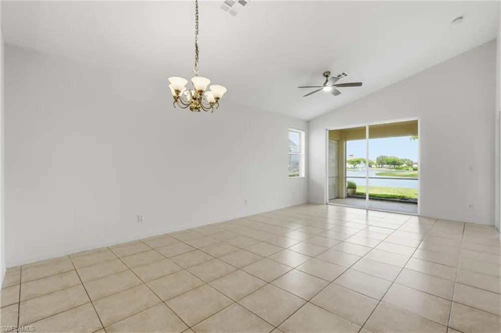 4327 Avian Avenue Fort Myers, FL 33916