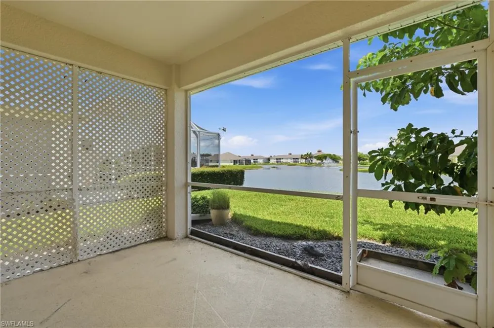 4327 Avian Avenue Fort Myers, FL 33916