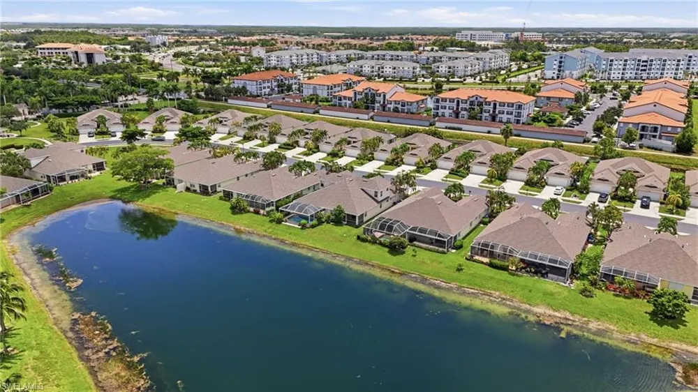 4327 Avian Avenue Fort Myers, FL 33916