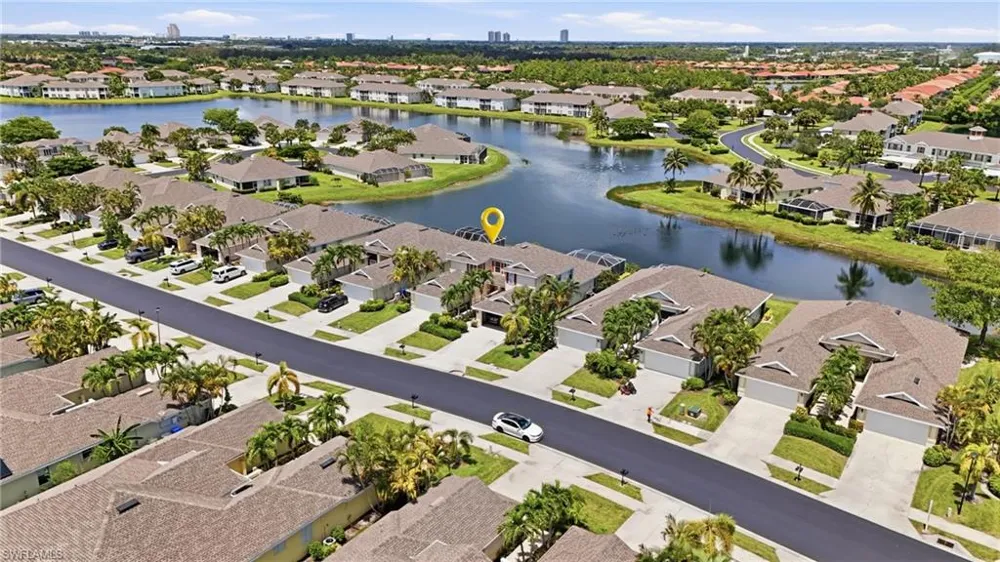 4327 Avian Avenue Fort Myers, FL 33916