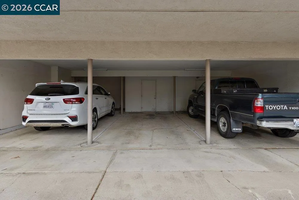 2535 Lucy Lane #B Walnut Creek, CA 94595