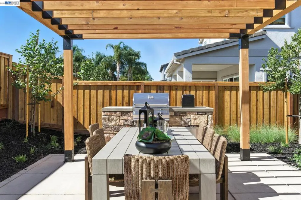 1591 Ponza Circle Brentwood, CA 94513