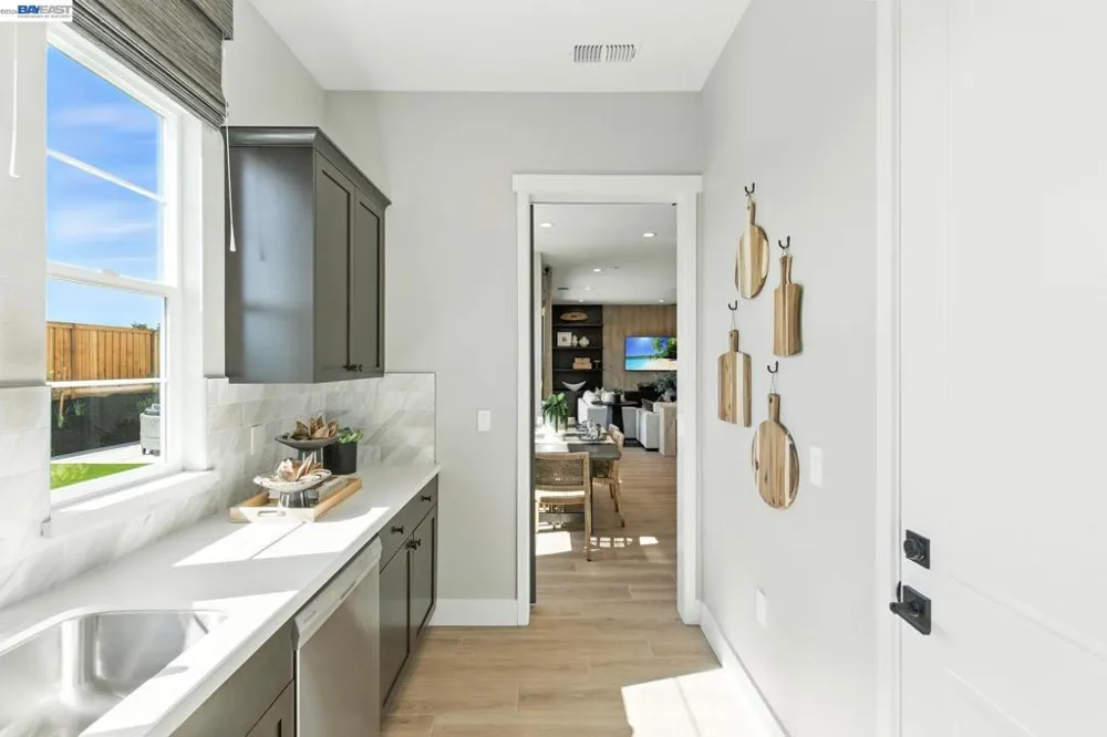 1591 Ponza Circle Brentwood, CA 94513