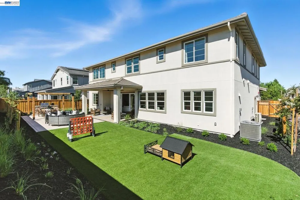 1591 Ponza Circle Brentwood, CA 94513