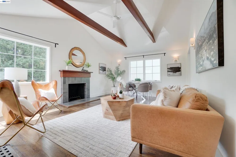 5323 Miles Ave Oakland, CA 94618