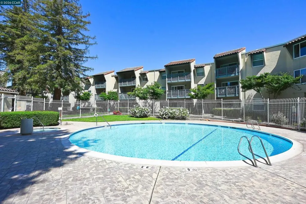 1087 Murrieta Blvd #140 Livermore, CA 94550