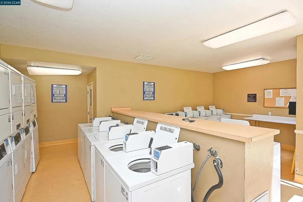 1087 Murrieta Blvd #140 Livermore, CA 94550