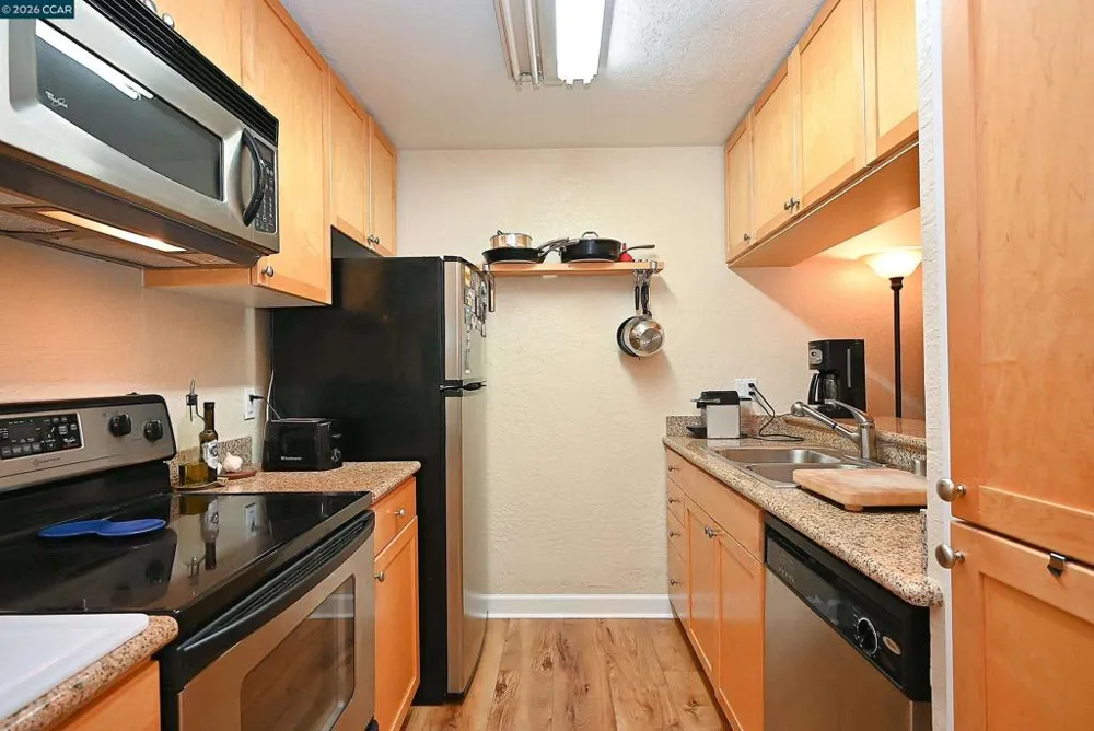 1087 Murrieta Blvd #140 Livermore, CA 94550
