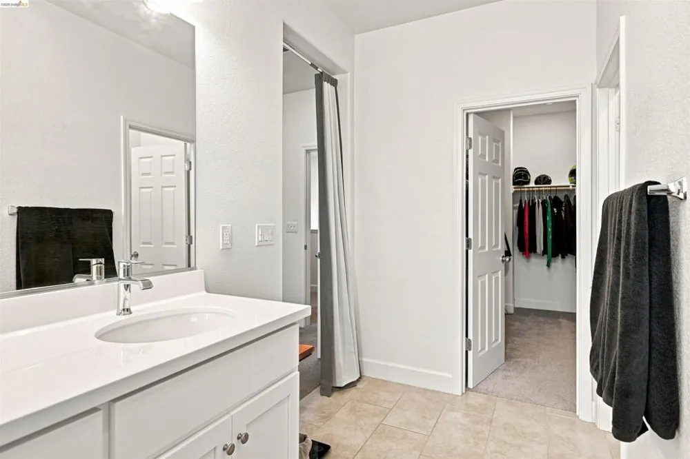 59 Autumn Ln Pittsburg, CA 94565