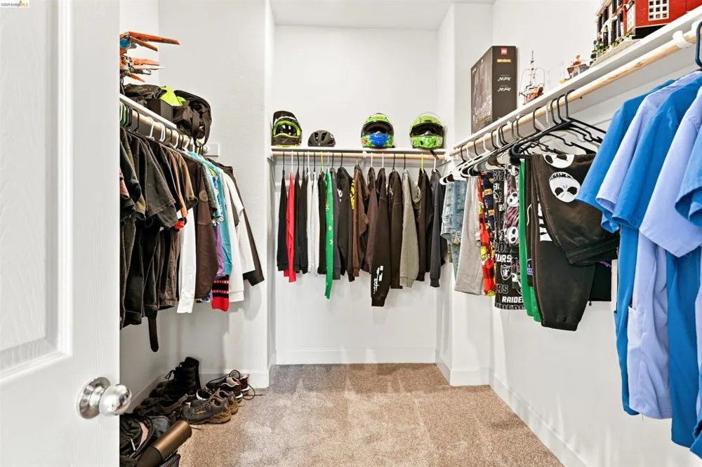 59 Autumn Ln Pittsburg, CA 94565