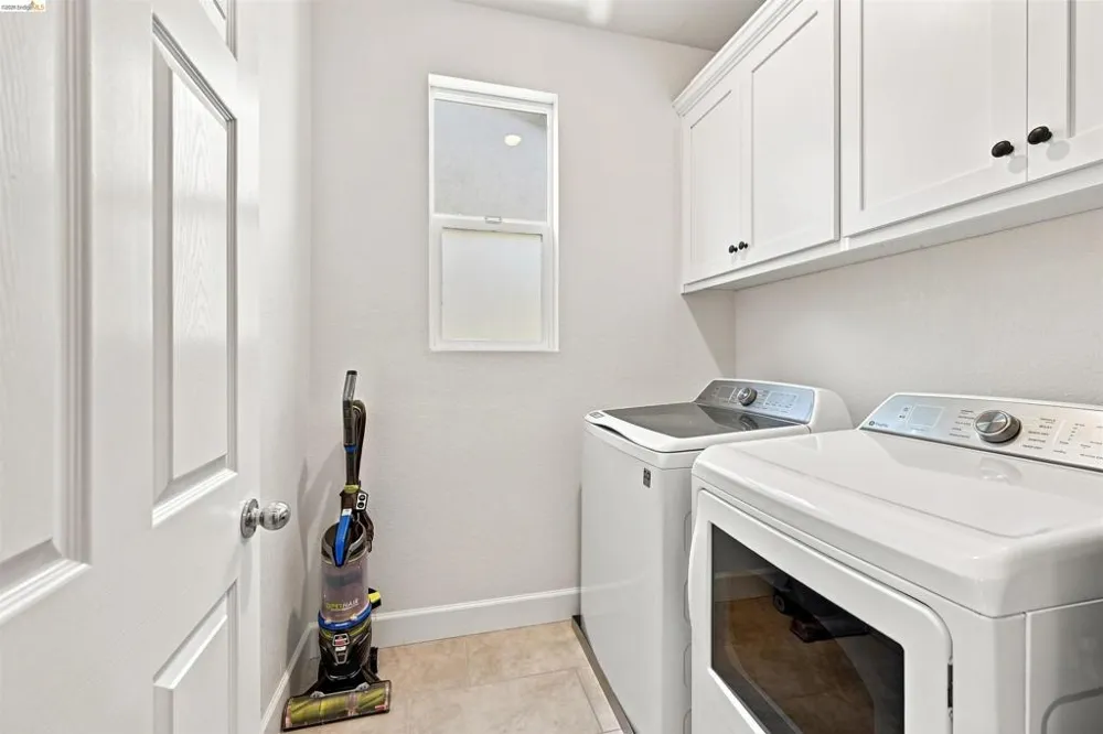 59 Autumn Ln Pittsburg, CA 94565