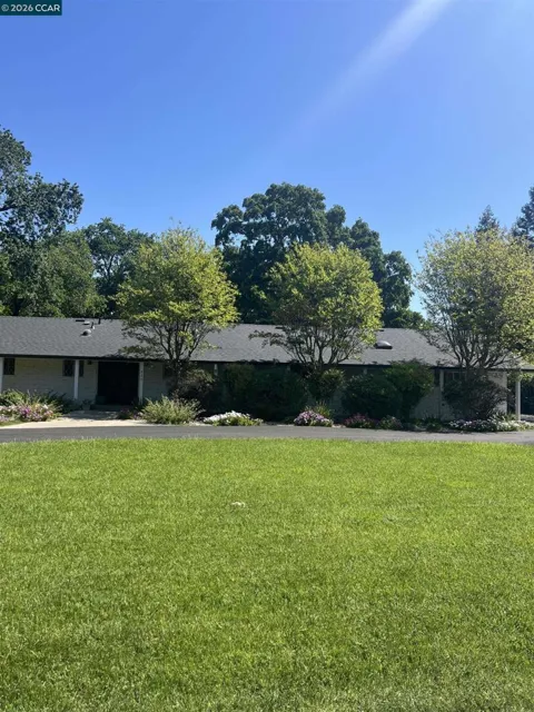 930 Lee lane