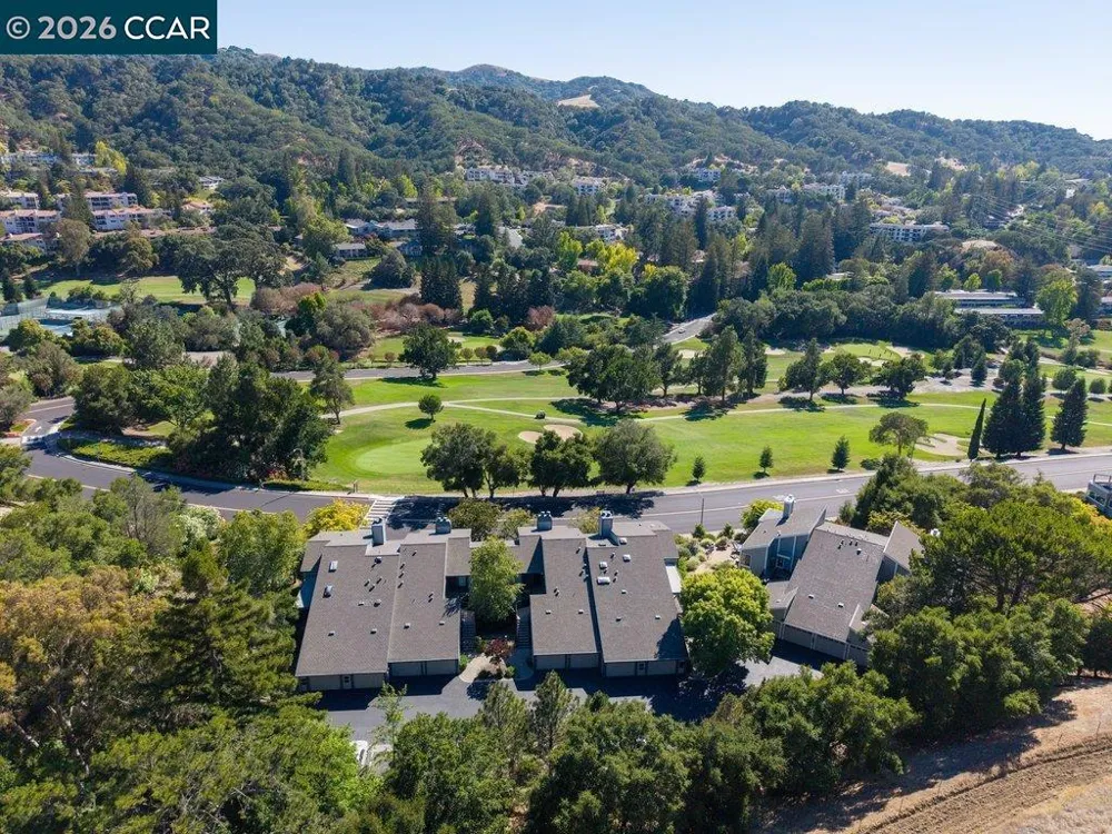 3674 Rossmoor Pkwy #5 Walnut Creek, CA 94595
