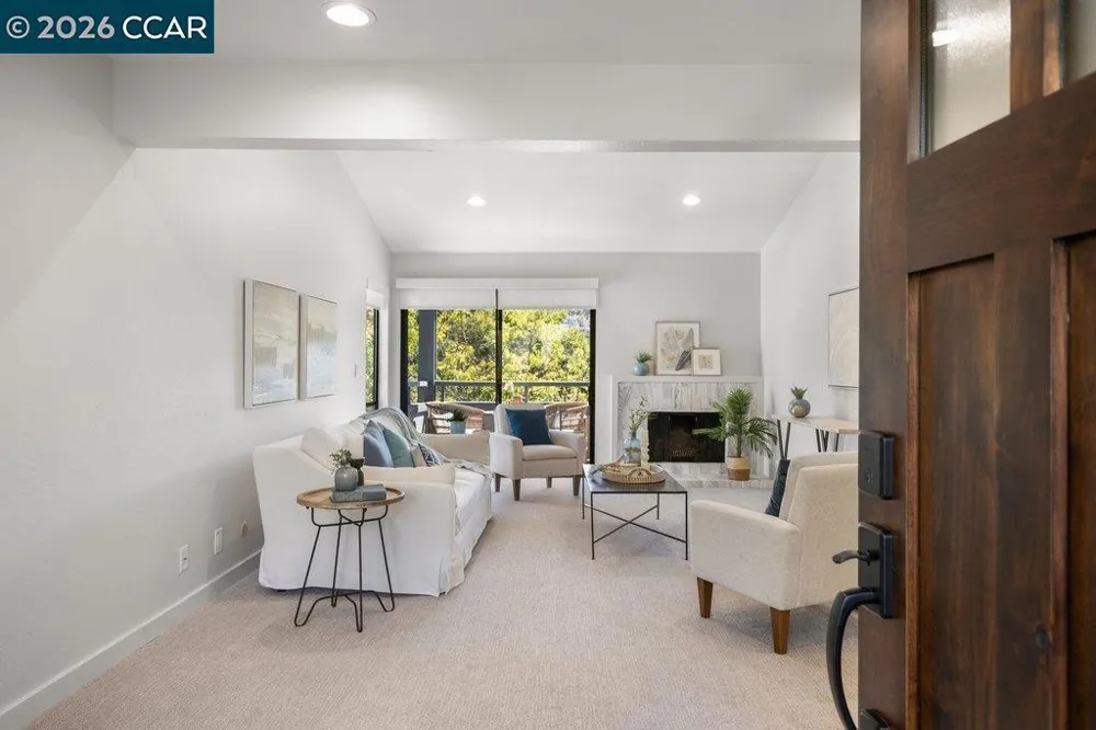 3674 Rossmoor Pkwy #5 Walnut Creek, CA 94595