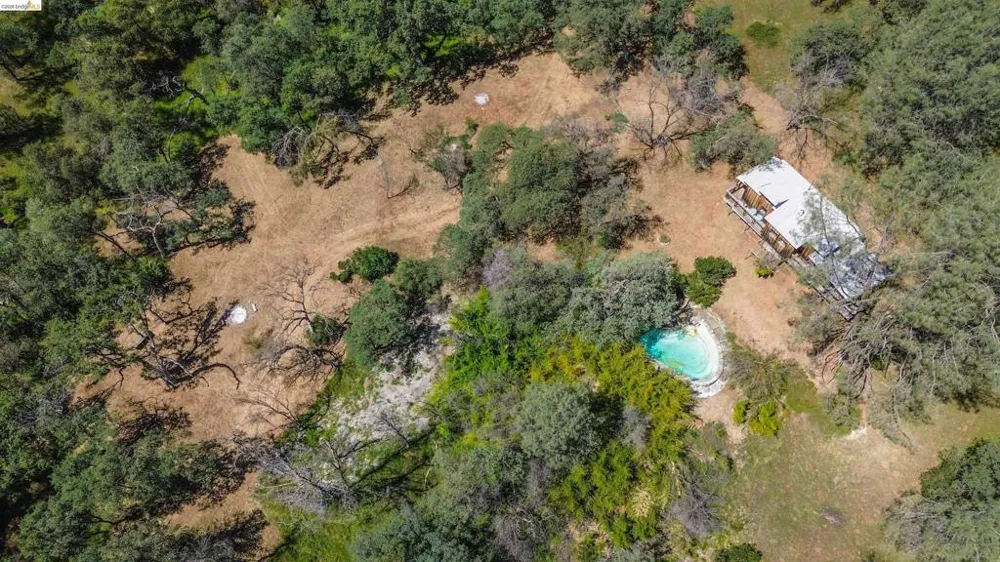 17270 Robin Ridge Sonora, CA 95370