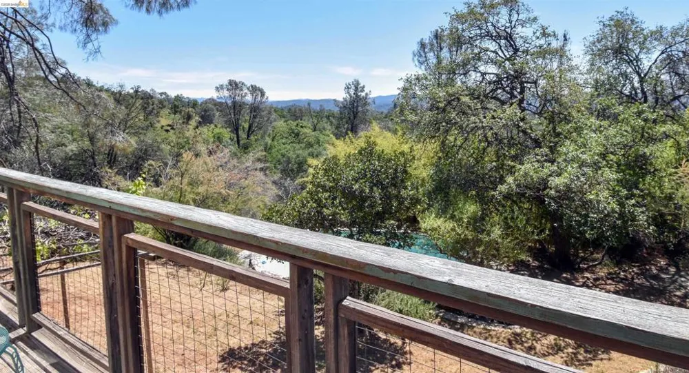 17270 Robin Ridge Sonora, CA 95370