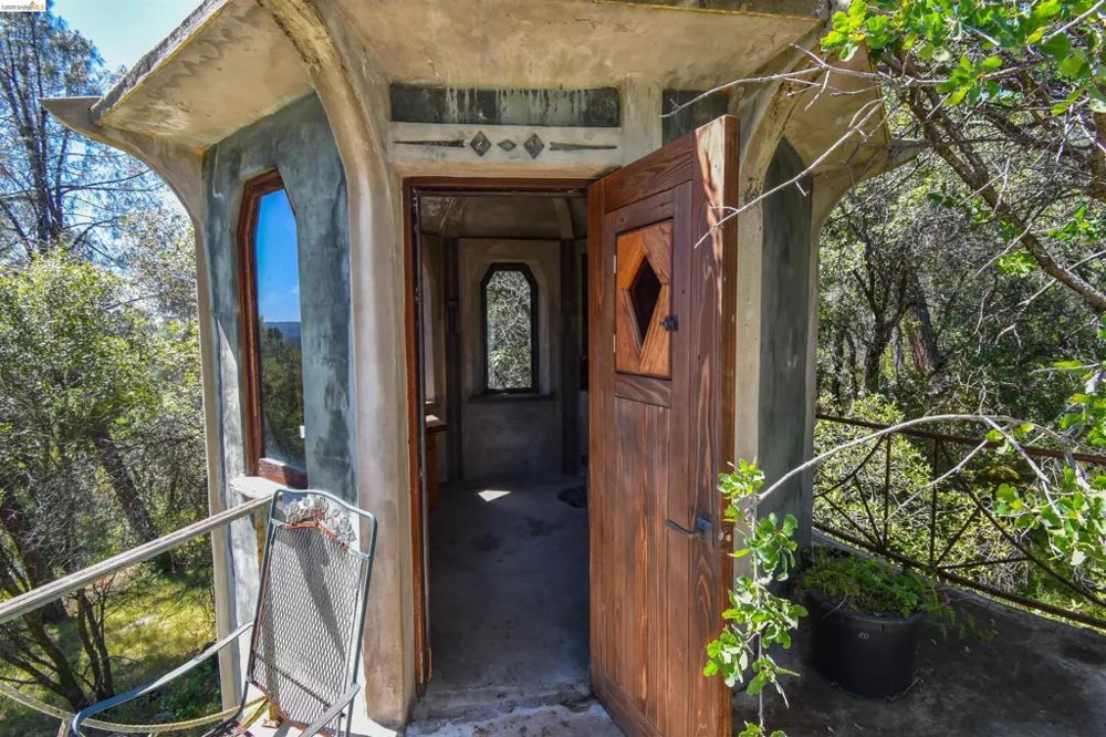 17270 Robin Ridge Sonora, CA 95370