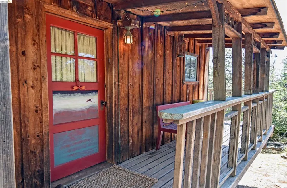 17270 Robin Ridge Sonora, CA 95370