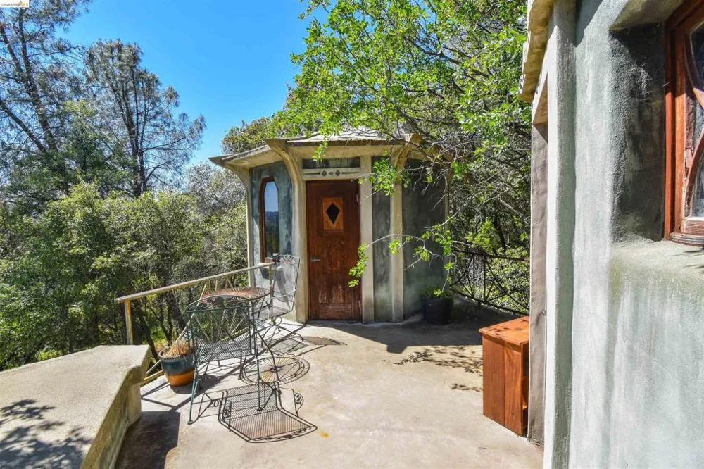 17270 Robin Ridge Sonora, CA 95370