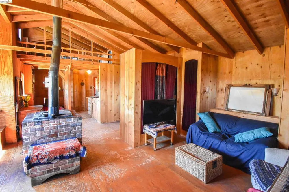 17270 Robin Ridge Sonora, CA 95370
