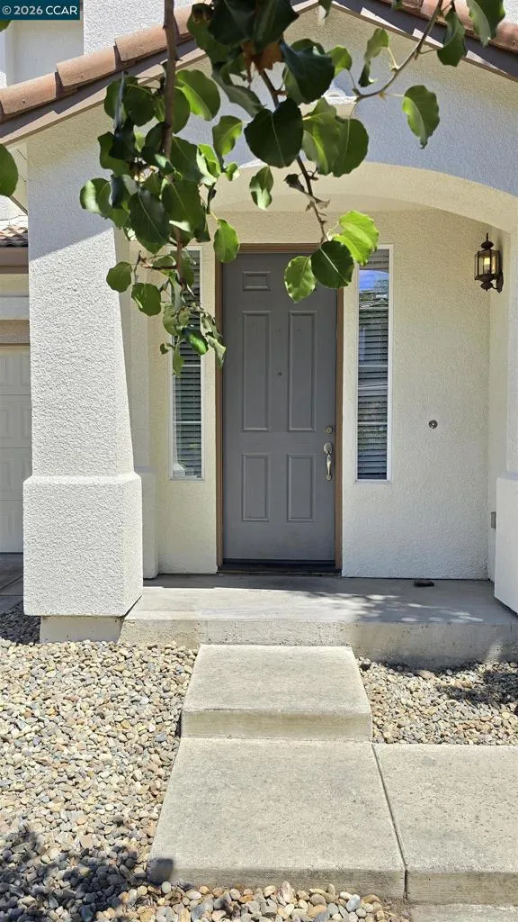1092 Gardenia Ln Concord, CA 94520