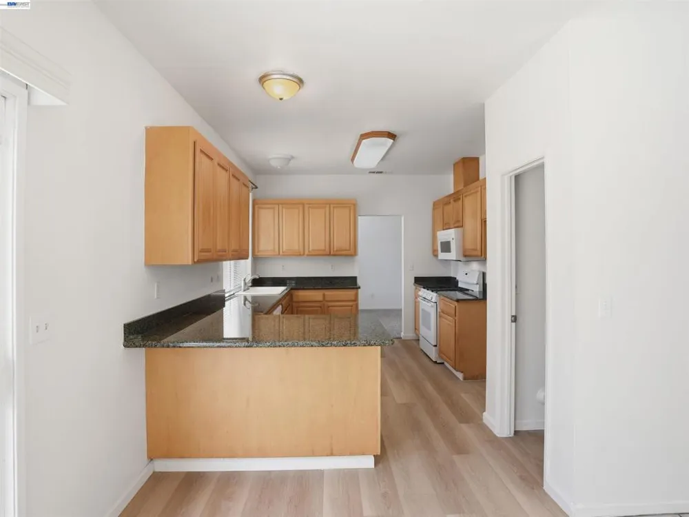 2356 Yorkshire Dr Antioch, CA 94531