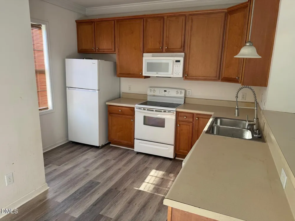 2717 Andover Glen Road Raleigh, NC 27604