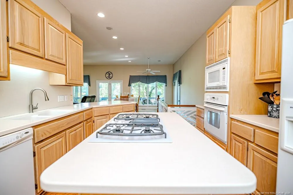 758 Turnbury Court Sanford, NC 27332