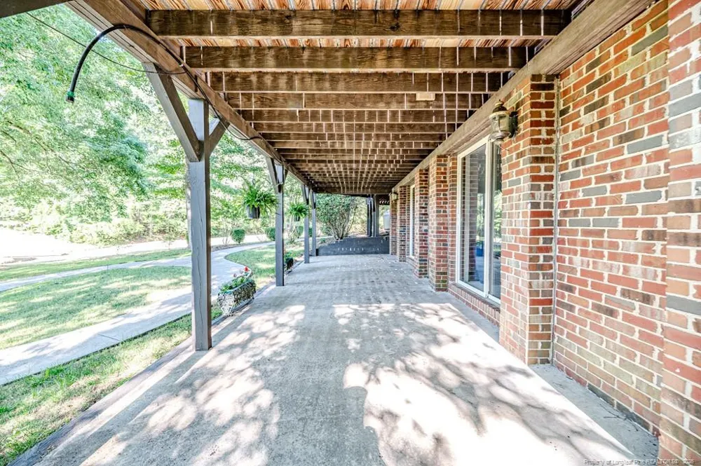 758 Turnbury Court Sanford, NC 27332